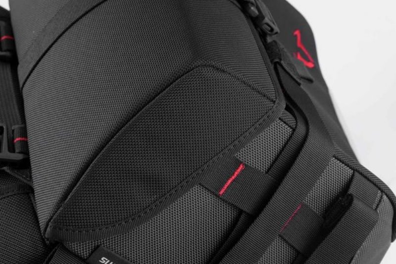 SW-Motech SysBag 30 Tasche : XRV 750 Africa Twin RD07 (BC.SYS.00.003.10000)